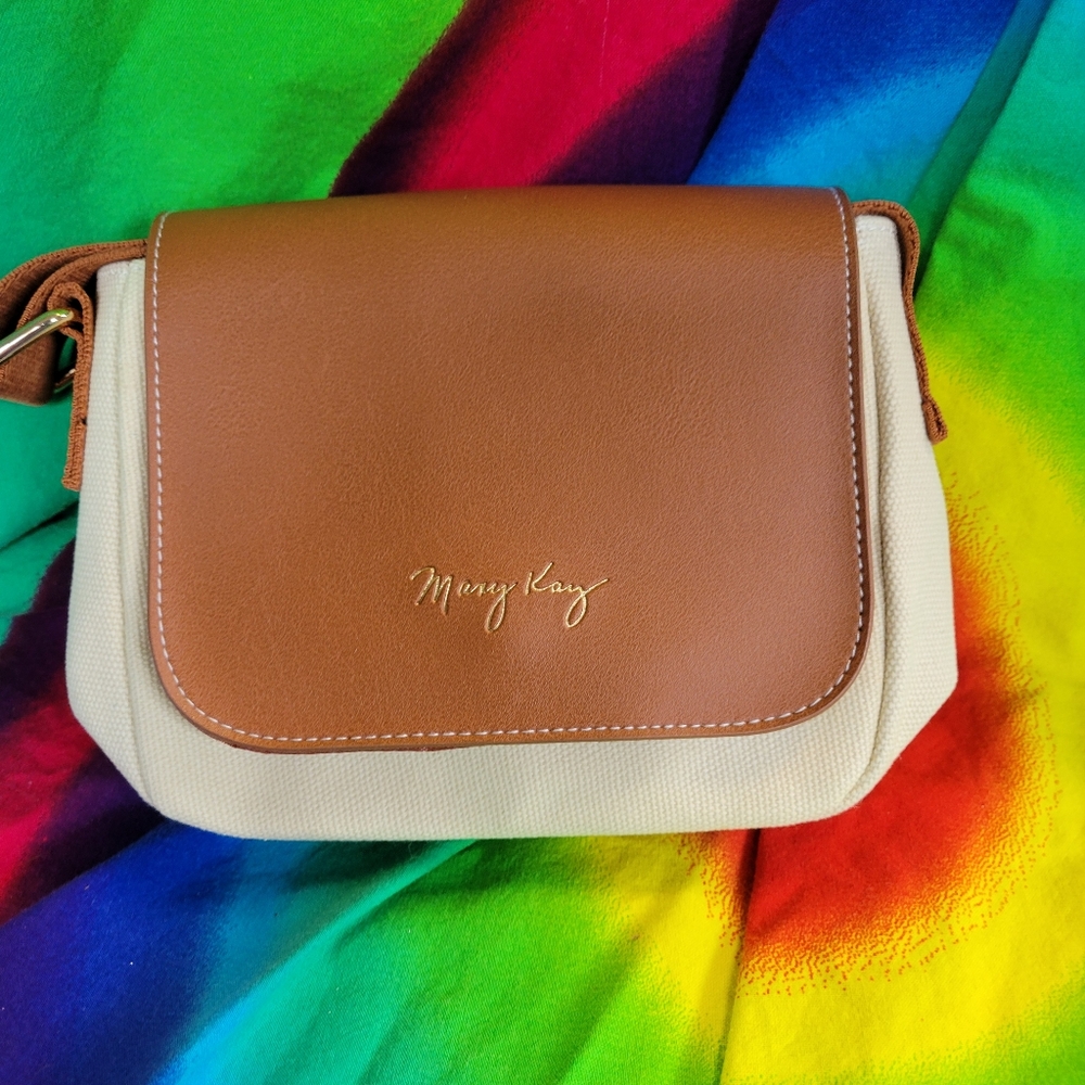Mary Kay Purse